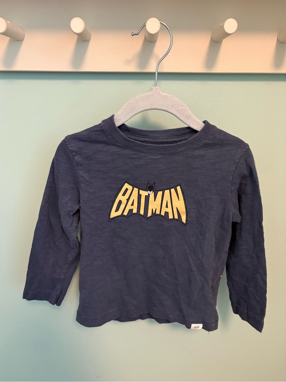 Gap Batman Graphic Long-Sleeve Tee for Kids - Navy